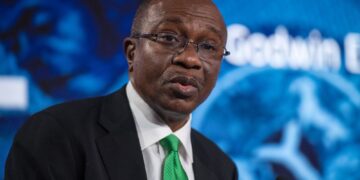 CBN demands details of 12 top Nigerian businessmen, others’ domiciliary accounts