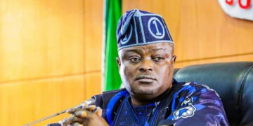 EFCC Grills Lagos State House Speaker Mudashiru Obasa