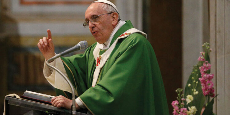 Pope Urges UN Reform After Ukraine War, Covid 'Limits'