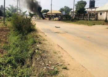 Tension in Kuje-Abuja as hoodlums search for COVID-19 palliative warehouse