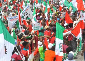 Kwara: NLC, TUC Plan Indefinite Strike over Minimum Wage