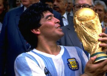 Past and present soccer stars mourns Diego Maradona