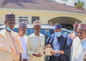 Man Who Trekked from Gombe to Abuja for Buhari in 2015 gets a car and N2 million for his broken limbs