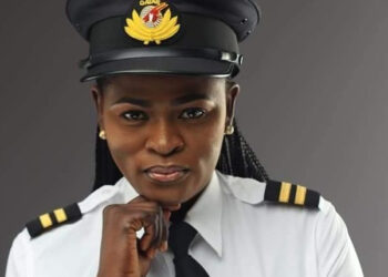 Meet Adeola Ogunmola Sowemimo, The First Nigerian Female Pilot To Work For Qatar Airways