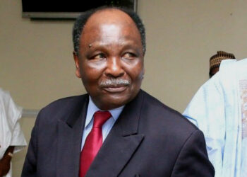 Looting Aisha Yesufu Blasts Gowon For Eating Food of Next Generation