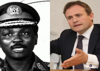 VIDEO Yakubu Gowon Looted ‘half’ of Nigeria’s Central Bank and Moved to London – UK Lawmaker