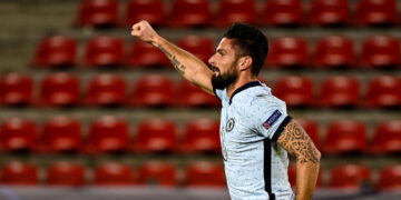 Lampard breaks silence on Giroud’s future at Chelsea