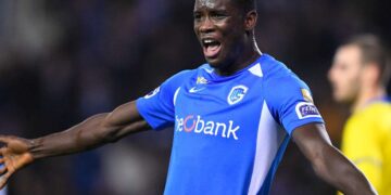 Udeze blames Onuachu’s goal drought on Super Eagles team mates