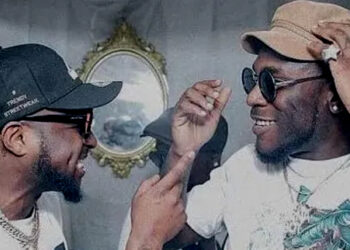 Hot Video Burna Boy and Davdio Exchange Blows in Night Club Clash