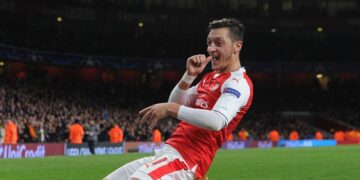 Arsenal boss Mikel Arteta leaves door open for possible Mesut Ozil return