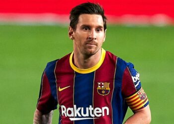 Lionel Messi told to quit Barcelona for Napoli in honour of Diego Maradona
