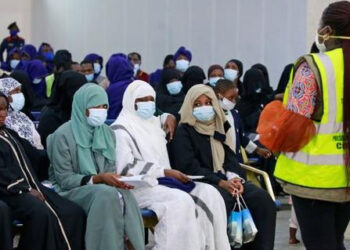 FG Repatriates Hundreds of Migrants From Saudi Arabia