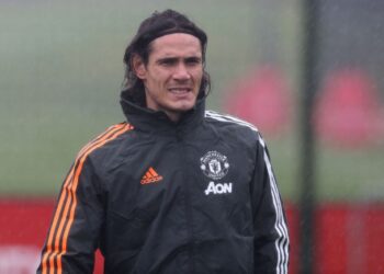 Racist Comment: Manchester United striker Edinson Cavani pens apology message after receiving three-match ban