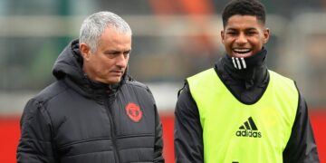 Spurs boss Jose Mourinho gives classic response to Marcus Rashford’s penalty claim
