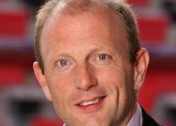 See Peter Drury’s savage commentary during Chelsea 3 – 1 loss to Man City that drove fans crazy