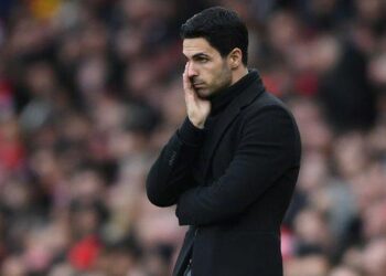 Arteta reveals his family have received online threats