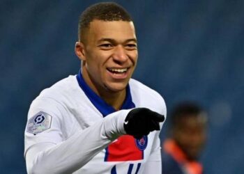 Enyeama hails ‘matchday dream’ Mbappe, says players like him make goalkeeping job beautiful