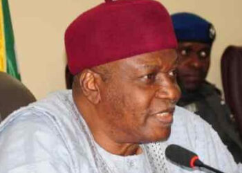 Insecurity FG Advised to Allow Nigerians Carry Licensed Guns