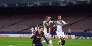 Neymar deletes tweet about Barcelona ‘joke’ penalty after former teammate Messi scored