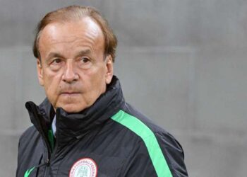 ‘Selecting players via newspapers isn’t the best’ – Rohr cautions Nigerians on new invitees
