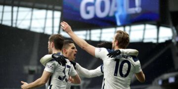 Kane, Son put two past West Brom to end Spurs’ win-less run