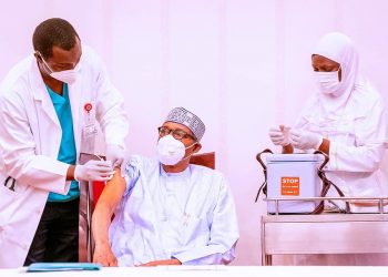JUST IN: Buhari, Osinbajo Receive COVID-19 Vaccine