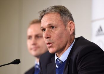 Dutch legend Marco van Basten wants offside rule scrapped