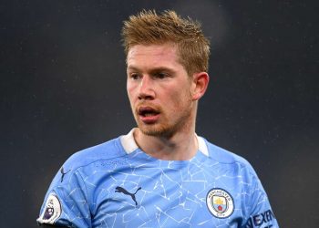 Kevin De Bruyne claims ‘strange’ discussion with Jose Mourinho ended his Chelsea career