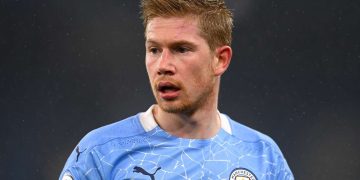 Kevin De Bruyne claims ‘strange’ discussion with Jose Mourinho ended his Chelsea career