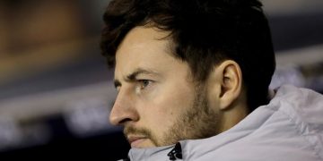 ‘I have 14 metal plates in my skull’- Newly appointed Spurs boss Mason recounts injury ordeal
