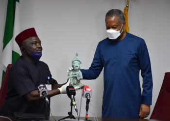 FG Receives Stolen Artefact Intercepted From Mexico