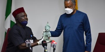 FG Receives Stolen Artefact Intercepted From Mexico