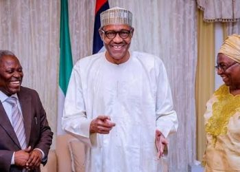 Adesina Blasts Mbaka, Hails Kumuyi, Warns Others