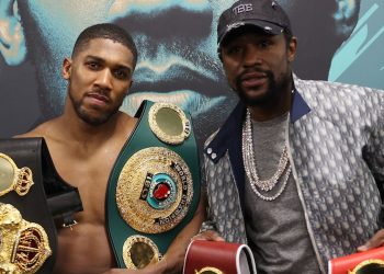 Joshua leaves training camp open for Mayweather, Klitschko ahead of Fury bout