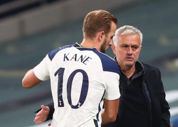 Mourinho tells Kane to be happy at Spurs and quit looking for big-money move