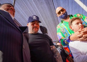 ‘You were the first man to beat Joshua’ – Fury seeks Ruiz’s help ahead of AJ fight