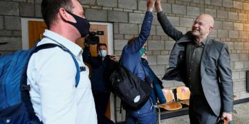 Court Orders Shell To Cut Carbon Emissions By 45%