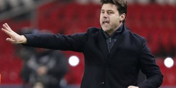 Pochettino hold talks with Tottenham over potential second spell