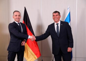 Israel, Hamas Claim Victory As Cease Fire Truce Comes To Effect