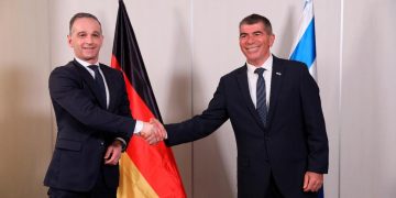 Israel, Hamas Claim Victory As Cease Fire Truce Comes To Effect