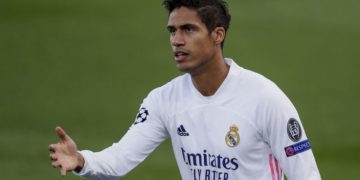 Zidane sweating over injury to defender, Raphael Varane