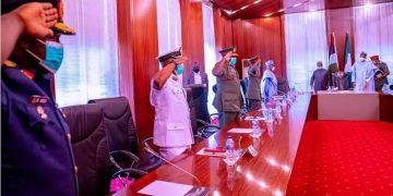 Buhari, Security Chiefs in Meeting at Villa