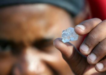Mystery Stones Spark Diamond Rush In Poor South African Region