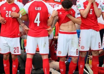 Christian Eriksen collapses during Denmark vs Finland Euros game