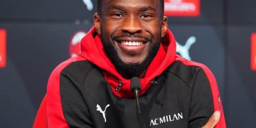 OFFICIAL: Fikayo Tomori joins AC Milan on permanent deal