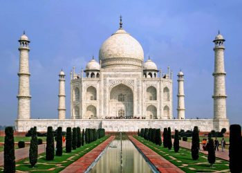 India To Reopen Taj Mahal As COVID-19 Restrictions Eases