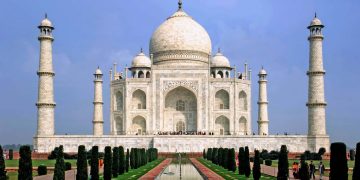India To Reopen Taj Mahal As COVID-19 Restrictions Eases