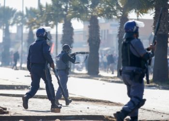 South Africa Enters Into Fourth Day of Unrest Sparked By Zuma’s Arrest