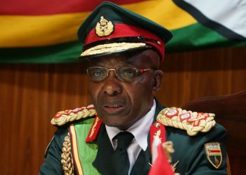 Zimbabwe’s Army Commander Dies From Cancer