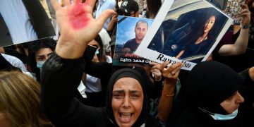 Lebanese Protesters Storm Interior Minister’s Residence, Demand Accountability